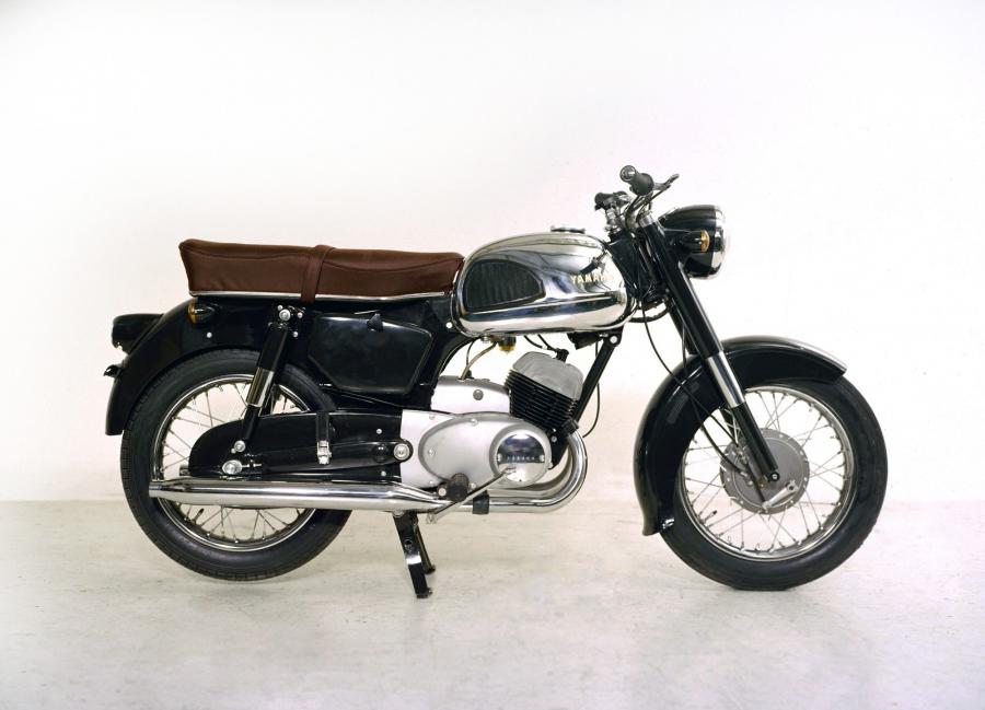 Yamaha YD-2